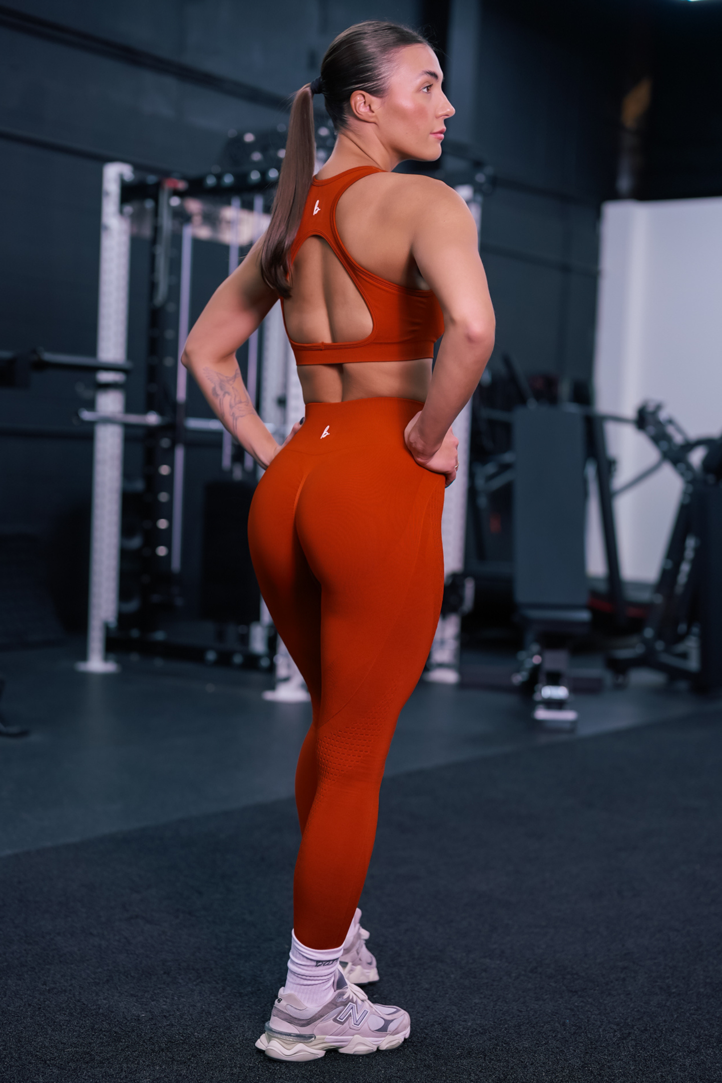 Silhouette Pant Scrunch Mini