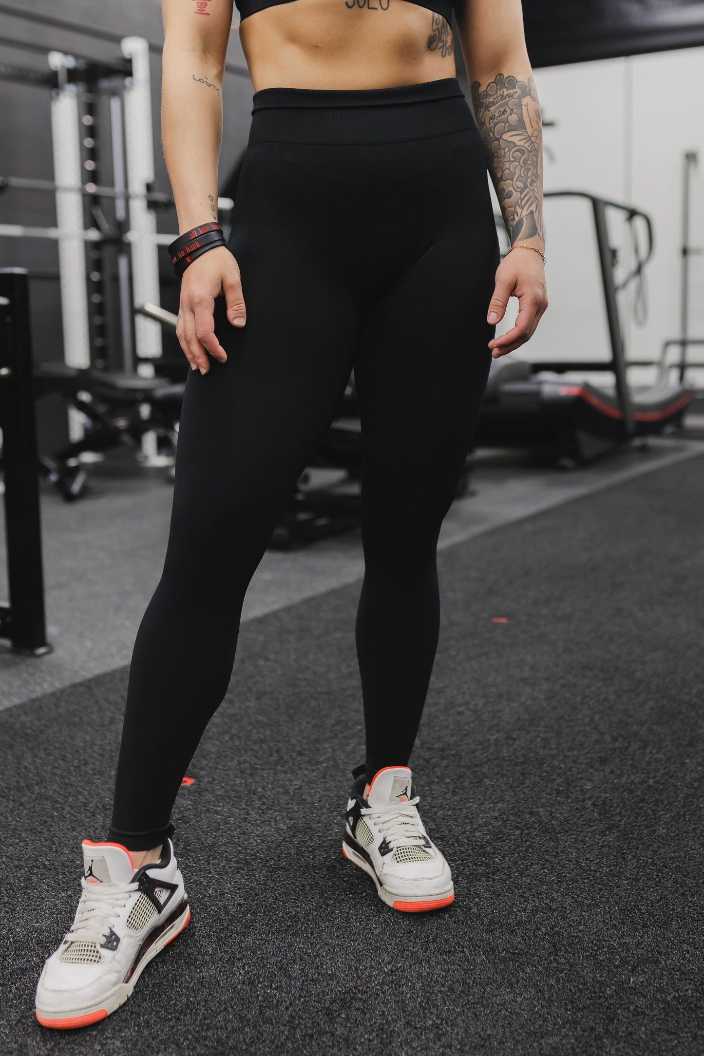 Silhouette Pant Scrunch Mini