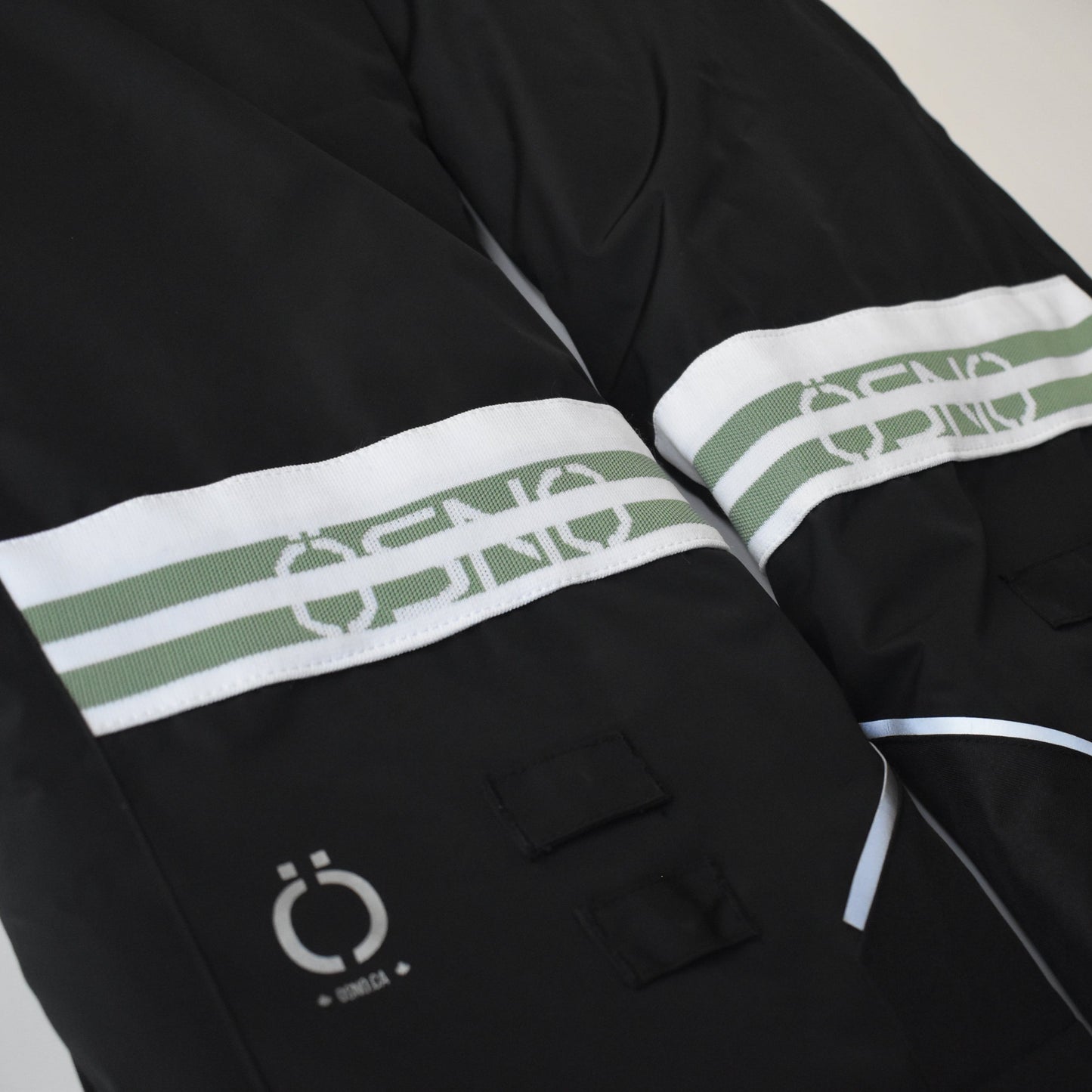 Nikki’s Cropped Ski Jacket & Pants Snowsuit