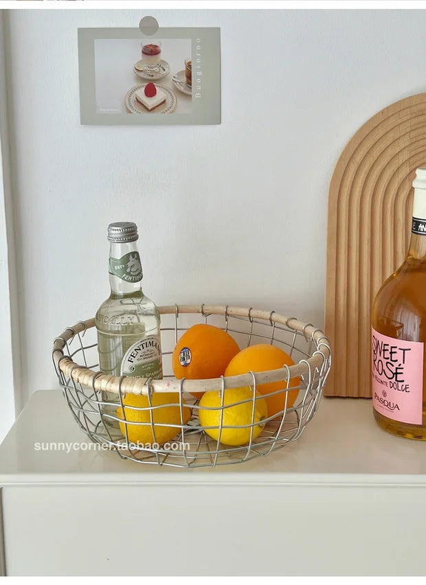 Woven Iron Art Storage Basket Hollow out Fruit Sna Bread Desktop Organizer Basket Casual Chic Metal Storage Caddy