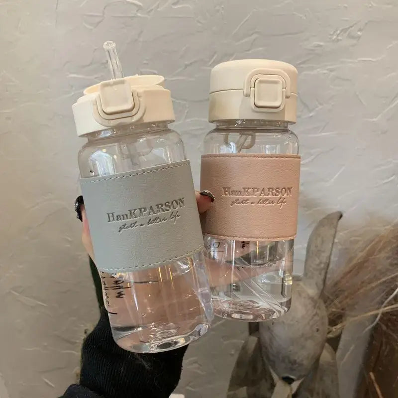 500ml Portable Cute Water Bottle with Straw Pop-Up Cover Leak-Proof Drinkware for School Kids Plastic Drinking Bottle