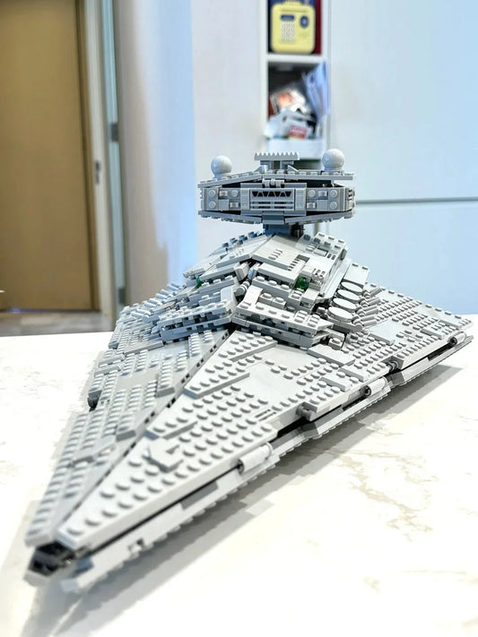 New MOC Cosmic Fighter Spaceship Model Building Blocks Ornament for Children and Boys as a Holiday Gift