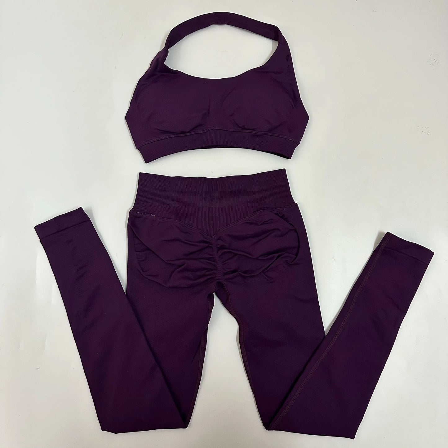 Ladies seamless yoga suit; two-piece fitness leggings; hip-lifting yoga pants set; gym sport suit; backless sports bra with