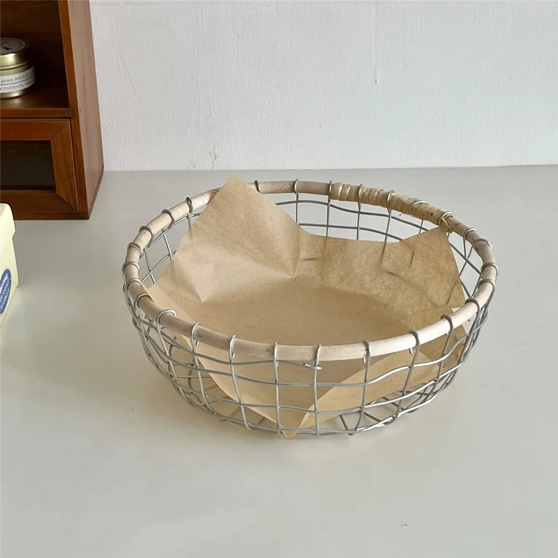 Woven Iron Art Storage Basket Hollow out Fruit Sna Bread Desktop Organizer Basket Casual Chic Metal Storage Caddy