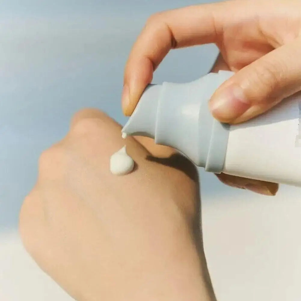 50ml Korean SKIN1004 Water-Sensing Sunscreen Hyaluronic Centella Niacinamide Sensitive Skin Waterproof Skin Care